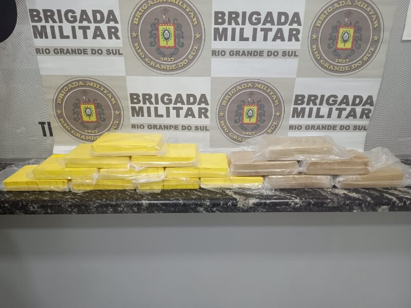 Capa Mulher é presa com grande quantidade de drogas em Soledade