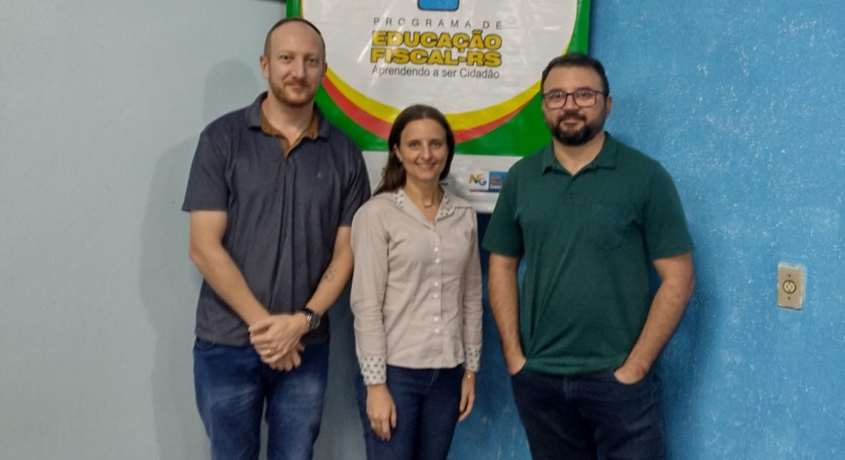 Capa Servidores Municipais de Derrubadas participam de seminário de Educação Fiscal