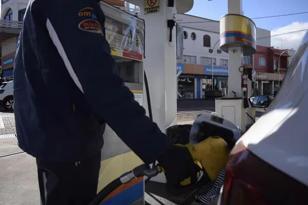 Capa Petrobras reduz preços da gasolina e do diesel para as distribuidoras