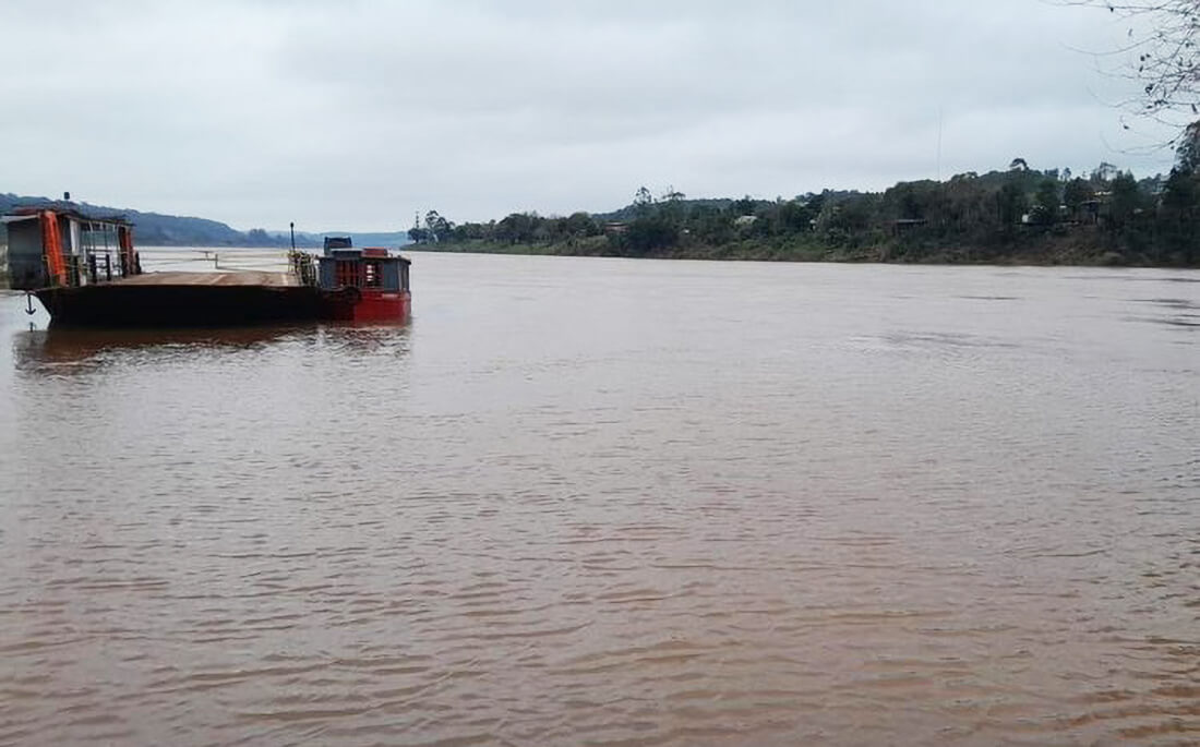Capa Travessia de balsa é retomada em Tiradentes do Sul