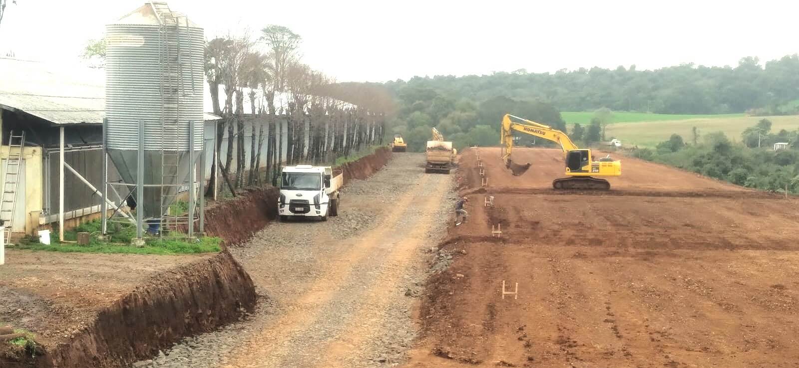 Capa Frederico Westphalen impulsiona agropecuária com obras no interior do município