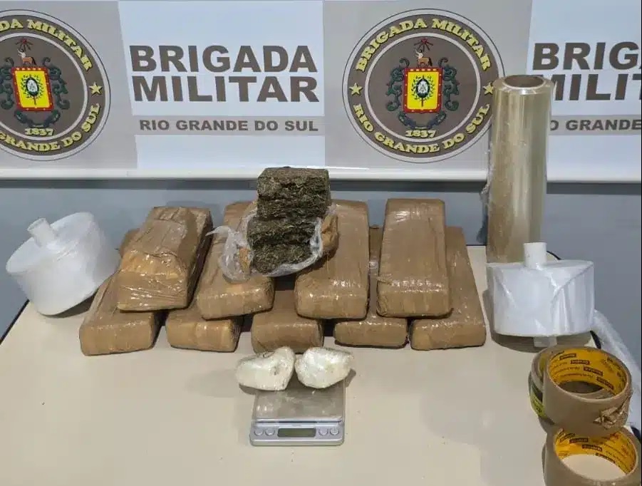 Capa Brigada Militar prende homem por tráfico de drogas em Ijuí