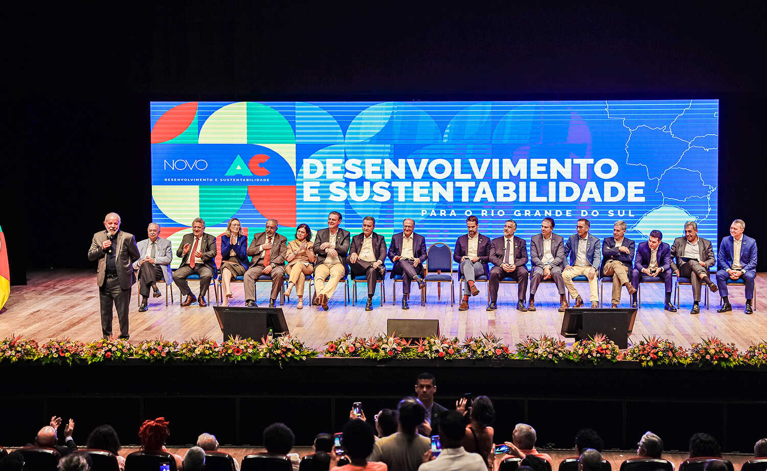 Capa Em agenda no RS, Lula anuncia R$ 29,5 bilhões em investimentos do Novo PAC no estado