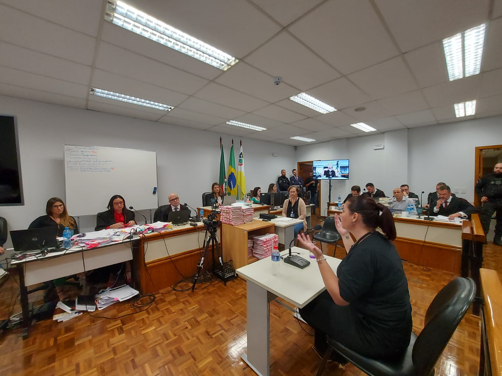 Capa Caso Bernardo: saiba como foi o primeiro dia de júri em Três Passos que tem como réu Leandro Boldrini