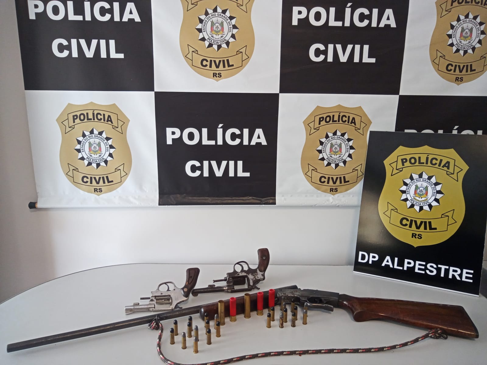 Capa Operação Ares: Polícia Civil apreende armas de fogo em Alpestre