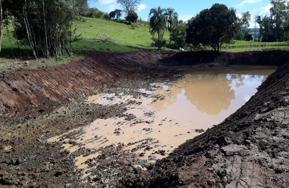Capa Alpestre: agricultores são beneficiados com escavação de açudes