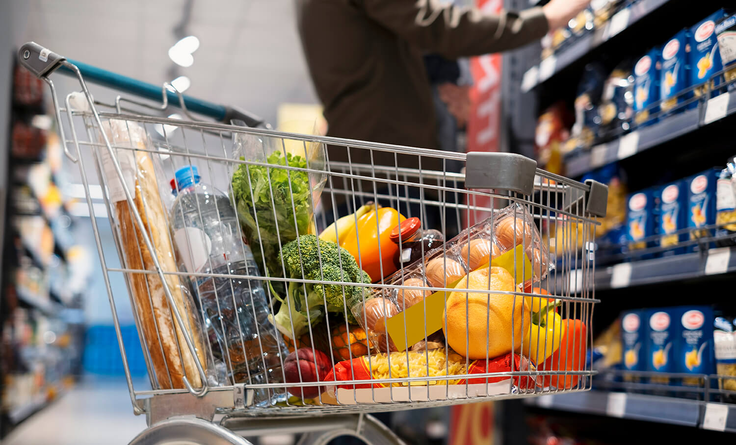 Capa Cesta básica alimentar de FW tem leve queda em agosto