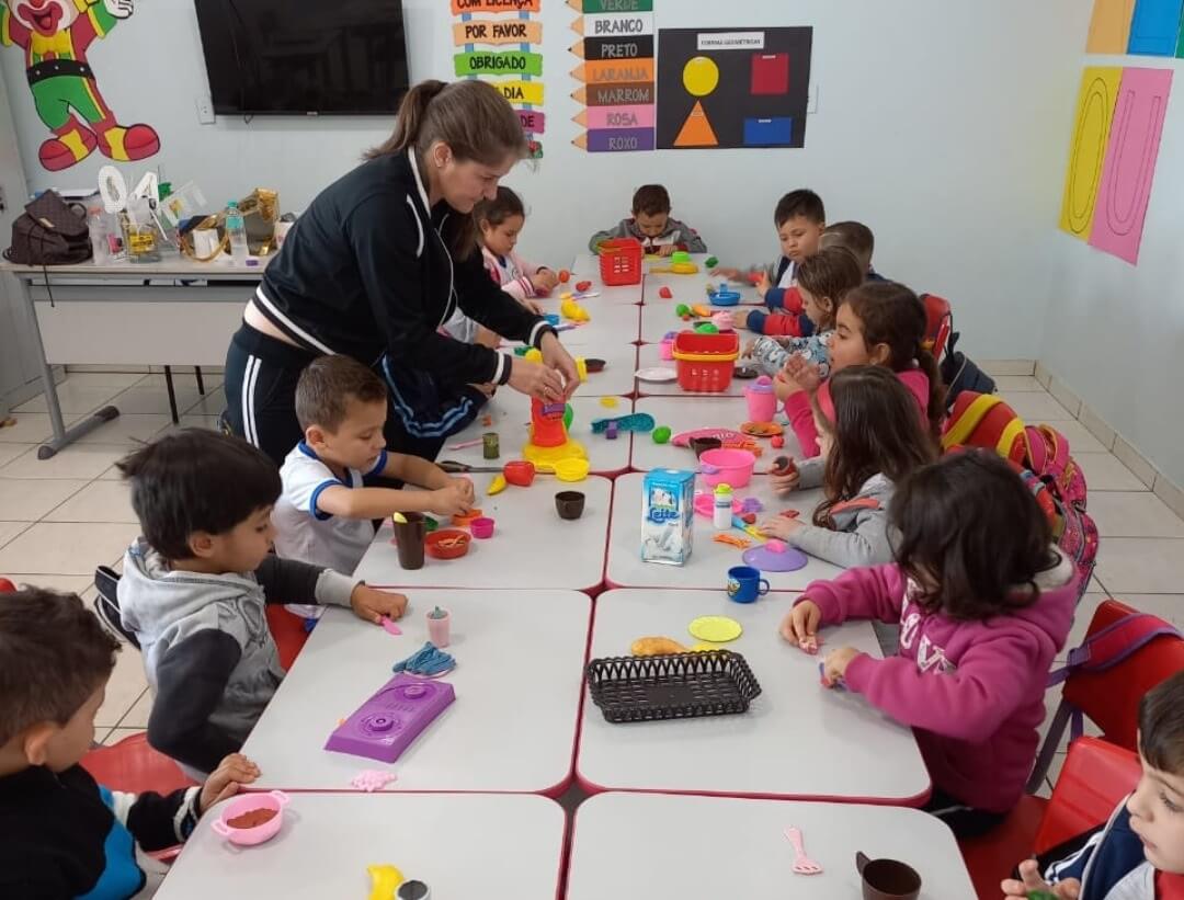 Capa Ametista do Sul: Escolas realzaim projetos do União Faz a Vida