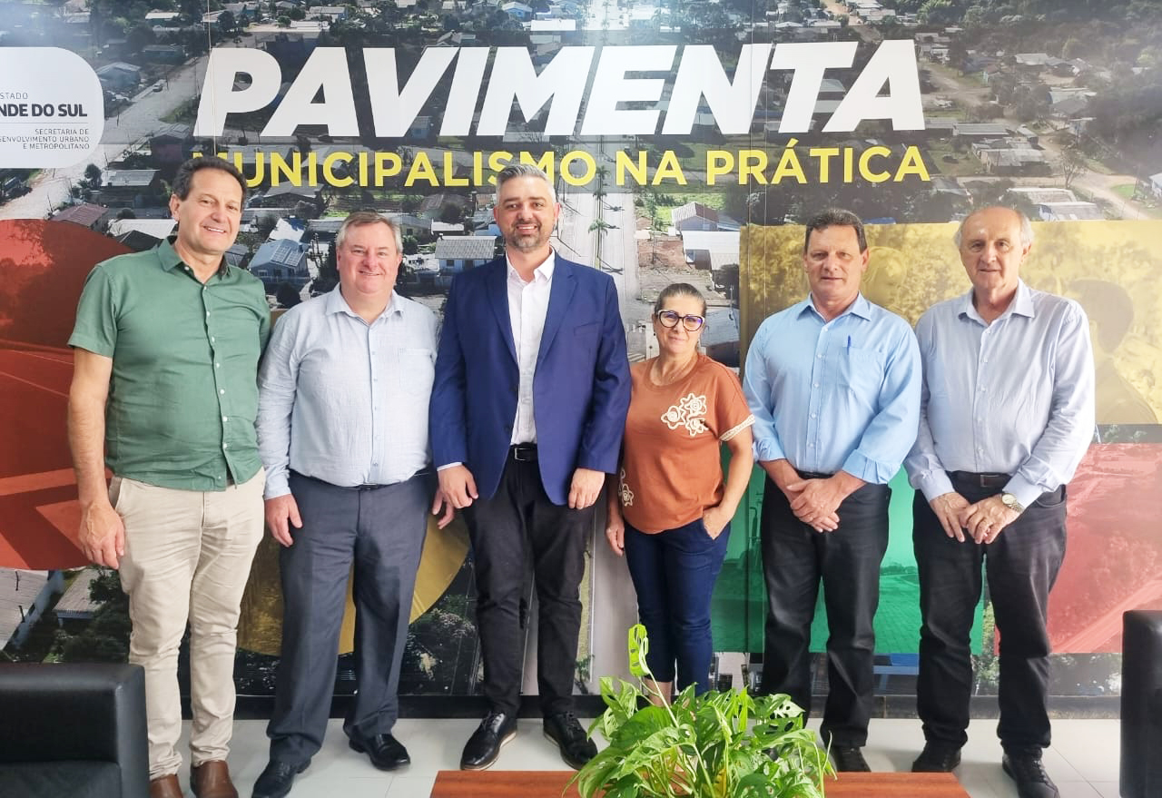 Capa Palmitinho busca investimentos em infraestrutura com secretário adjunto da Sedur