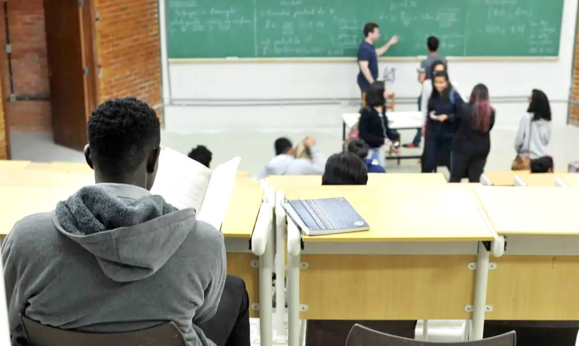 Capa Prouni terá mais de 240 mil bolsas no segundo semestre