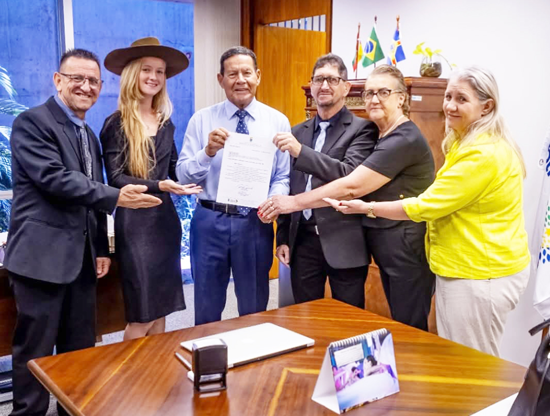 Capa Rodeio Bonito recebe R$ 1,1 milhão em emendas do senador Hamilton Mourão