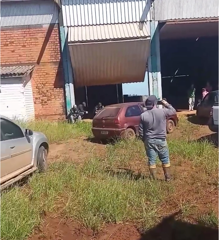 Capa Produtores bloqueiam carregamento de soja em planta da Cotribá em Cruz Alta