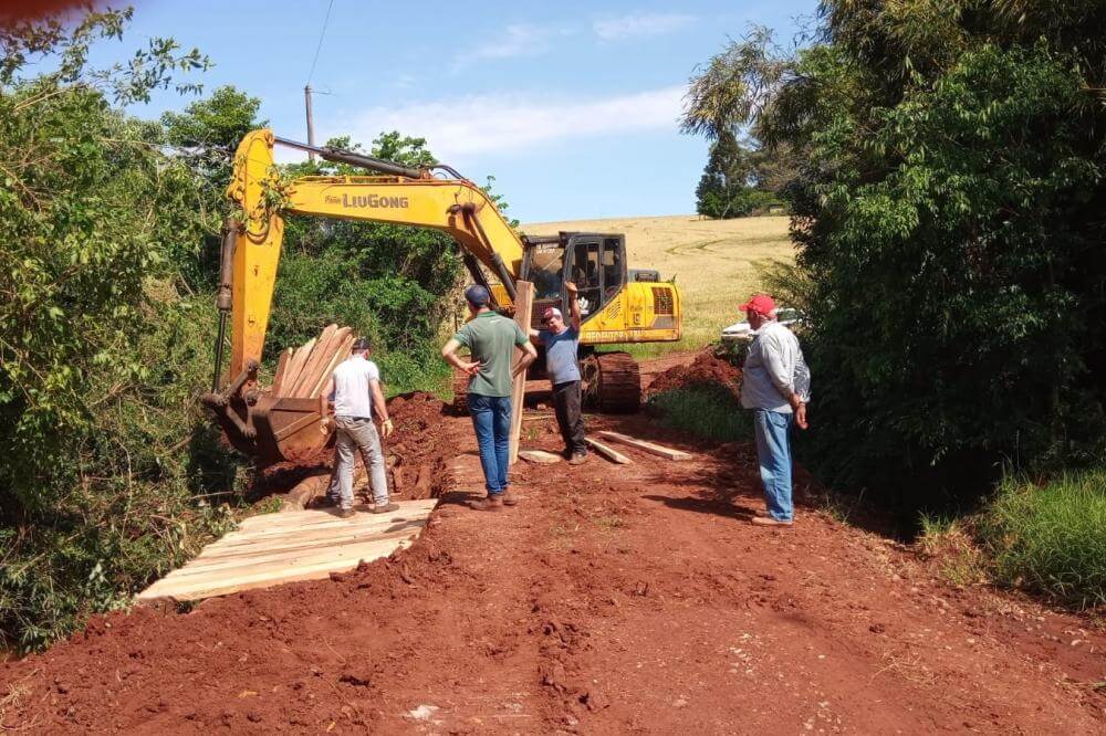 Capa Redentora: Administração Municipal realiza diversas obras no interior