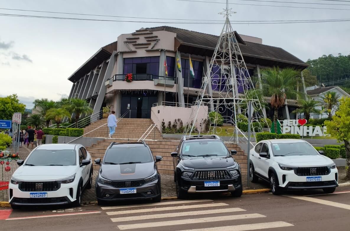 Capa Pinhal investe mais de meio milhão na renovação da frota com quatro veículos novos