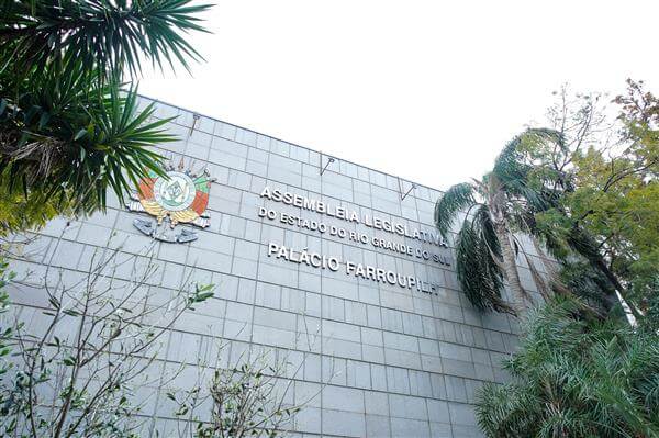 Capa  37º Carijo da Canção Gaúcha será lançado em Porto Alegre nesta quarta