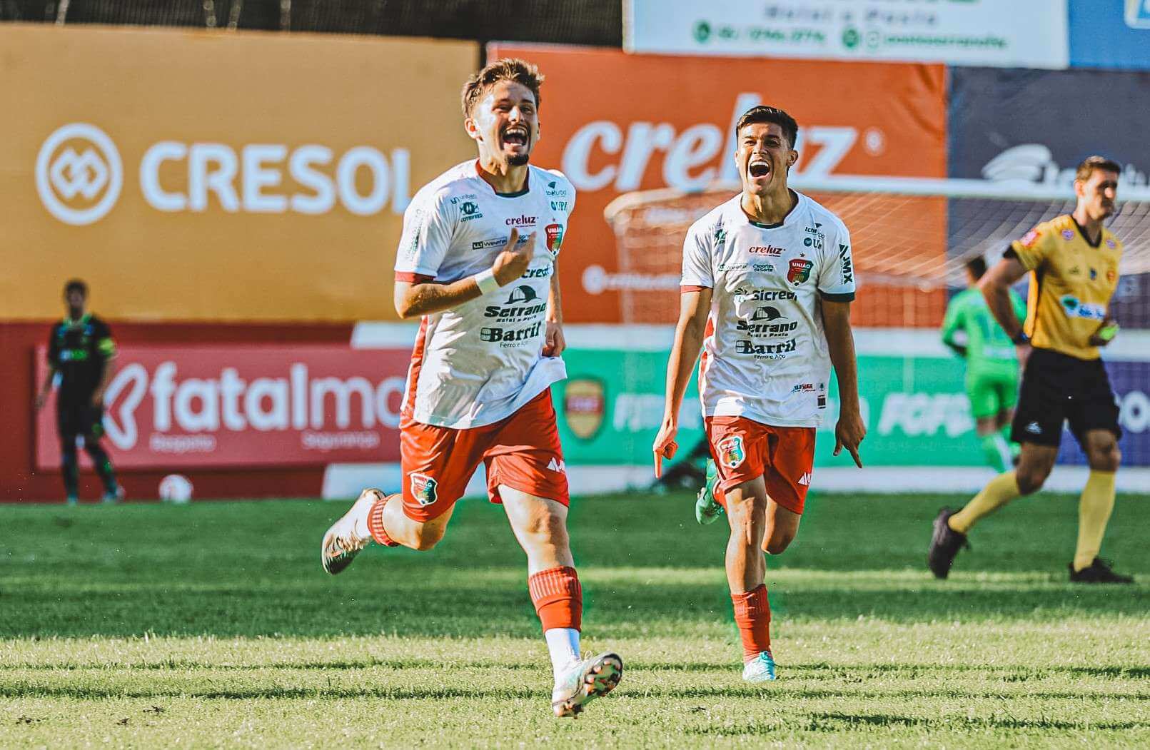 Capa União-FW dá show e vence o Juventude pela Taça Rei Pelé