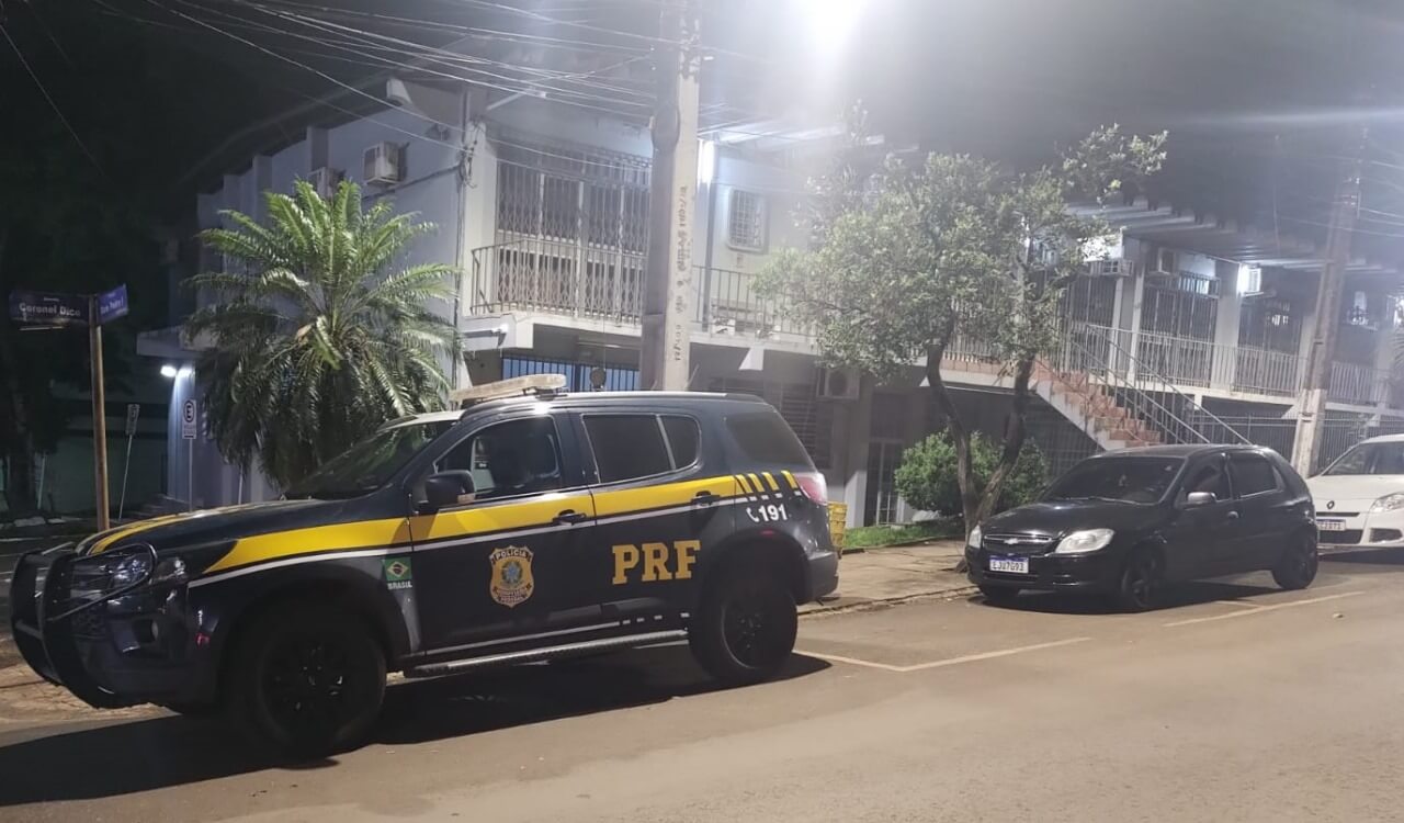 Capa PRF localiza adolescente desaparecida há mais de um mês durante fiscalização na BR-285 em Ijuí