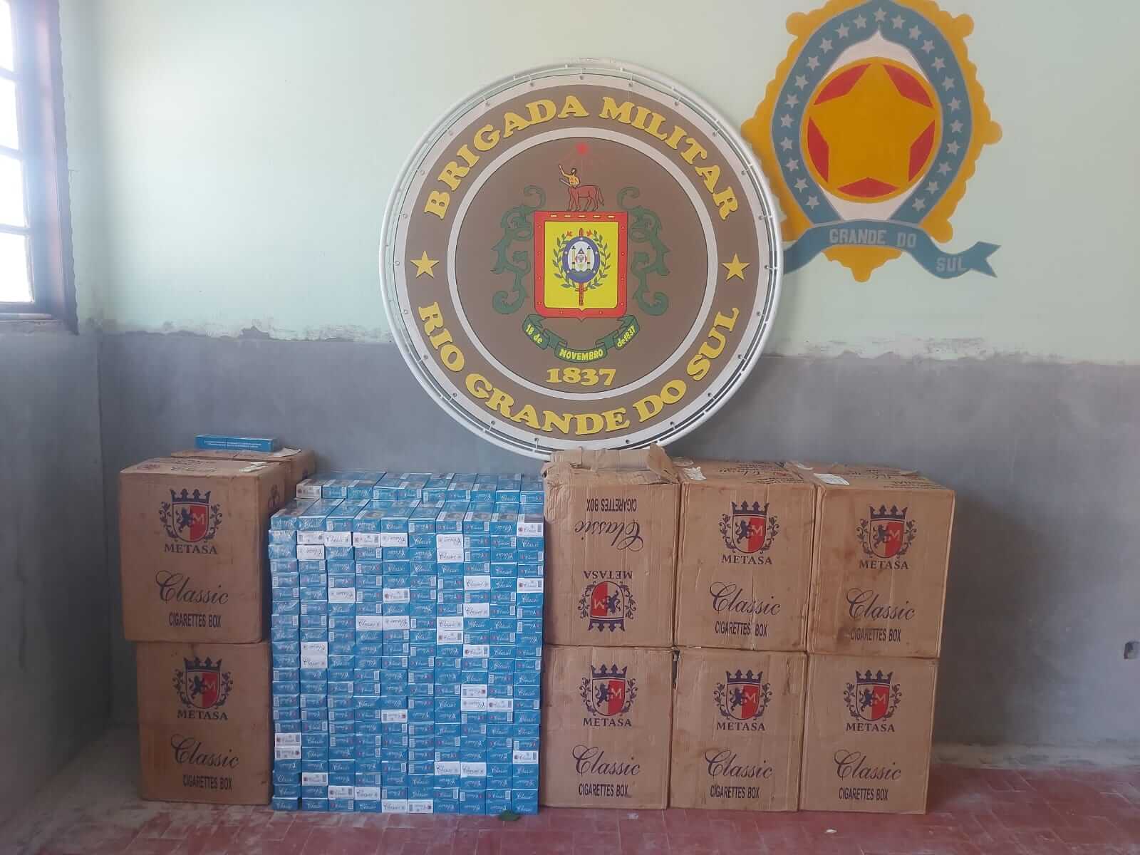 Capa Brigada Militar apreende cigarros de origem estrangeira em Crissiumal