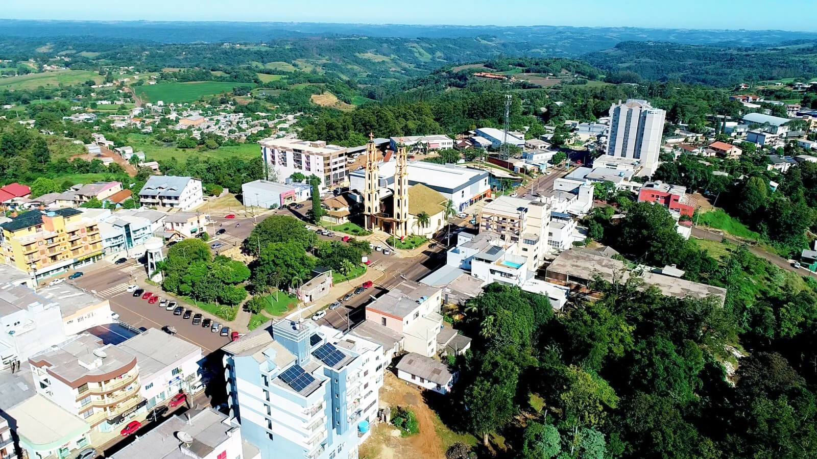 Capa Cresol Raiz leva experiências e oportunidades para a Facipal 2026 em Palmitinho