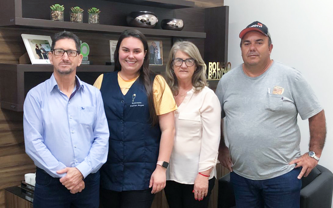 Capa Pai e filha comandam secretarias de obras e saúde em Rodeio Bonito