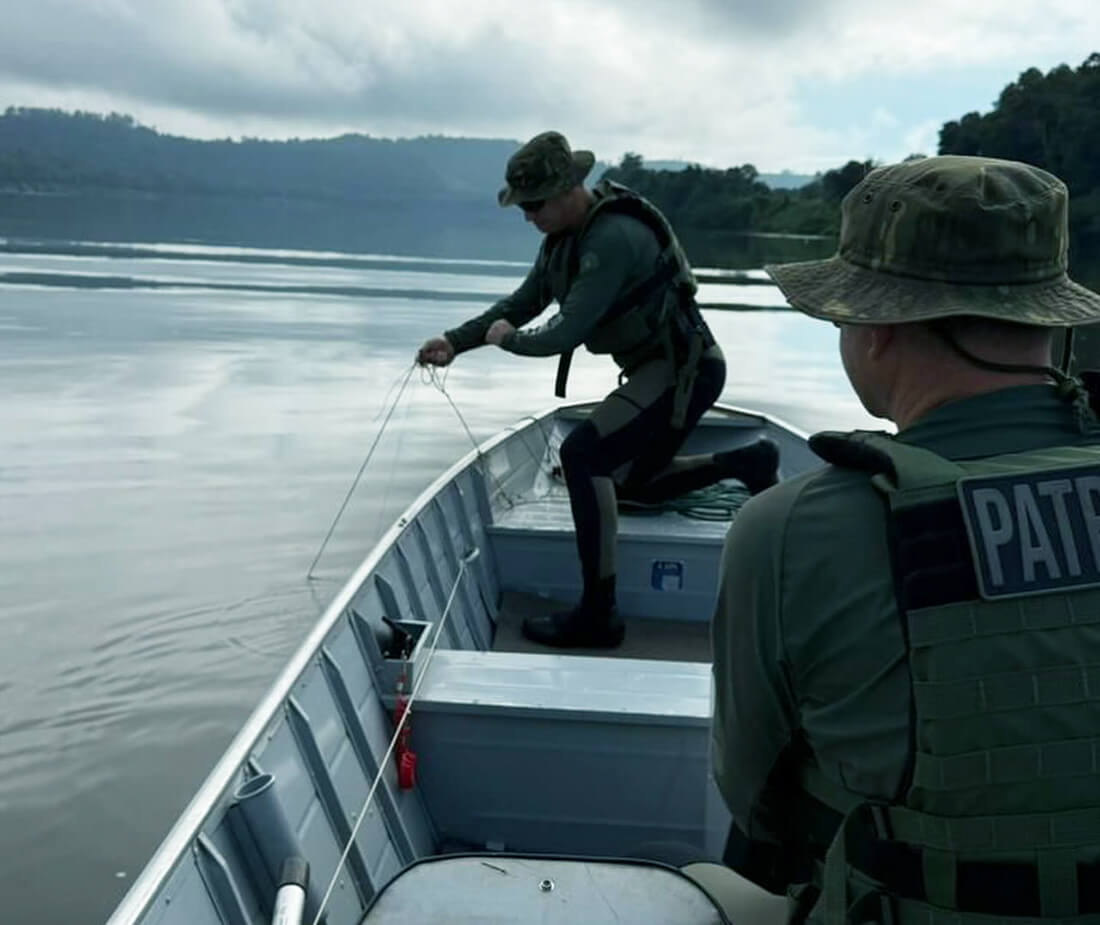 Capa Polícia Ambiental apreende redes e petrechos de pesca ilegal no Rio Uruguai, em Vicente Dutra