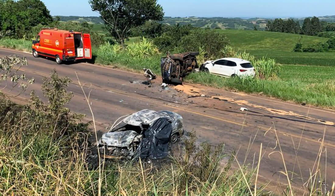Capa Homem morre carbonizado em grave acidente na RS-324, em Três Palmeiras
