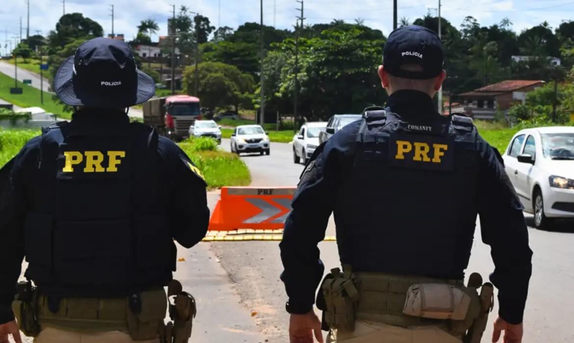 Capa Operação Natal: mortes em rodovias federais caem 44%, aponta PRF