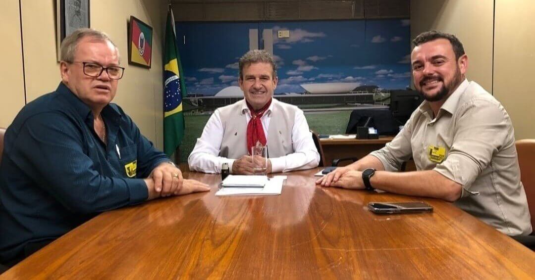 Capa Prefeito de Erval Seco e futuro prefeito Eder Wink buscam recursos em Brasília para 2025
