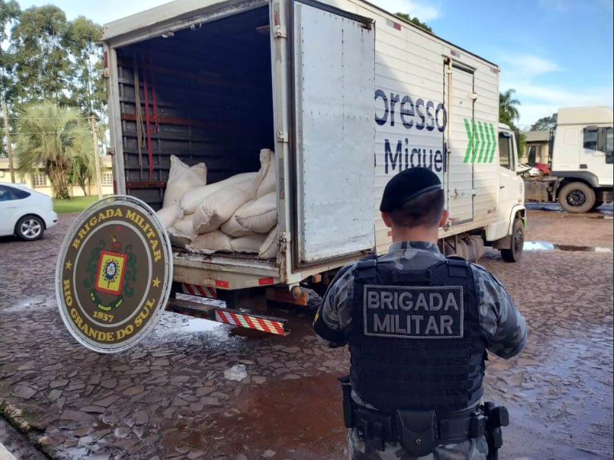 Capa Policiais prendem dois homens por descaminho em Tiradentes do Sul