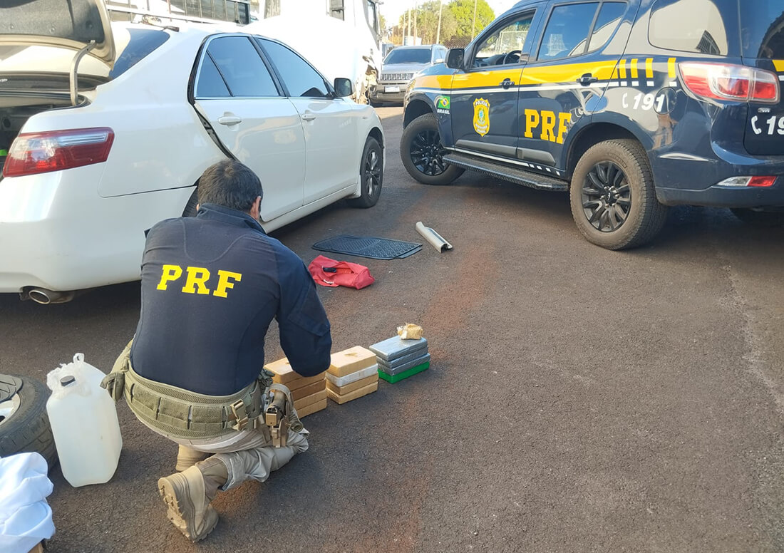 Capa PRF apreende 13,5 kg de cocaína na BR-468, em Três Passos