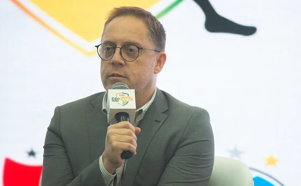 Capa FGF confirma VAR em todos os jogos do Gauchão 2025