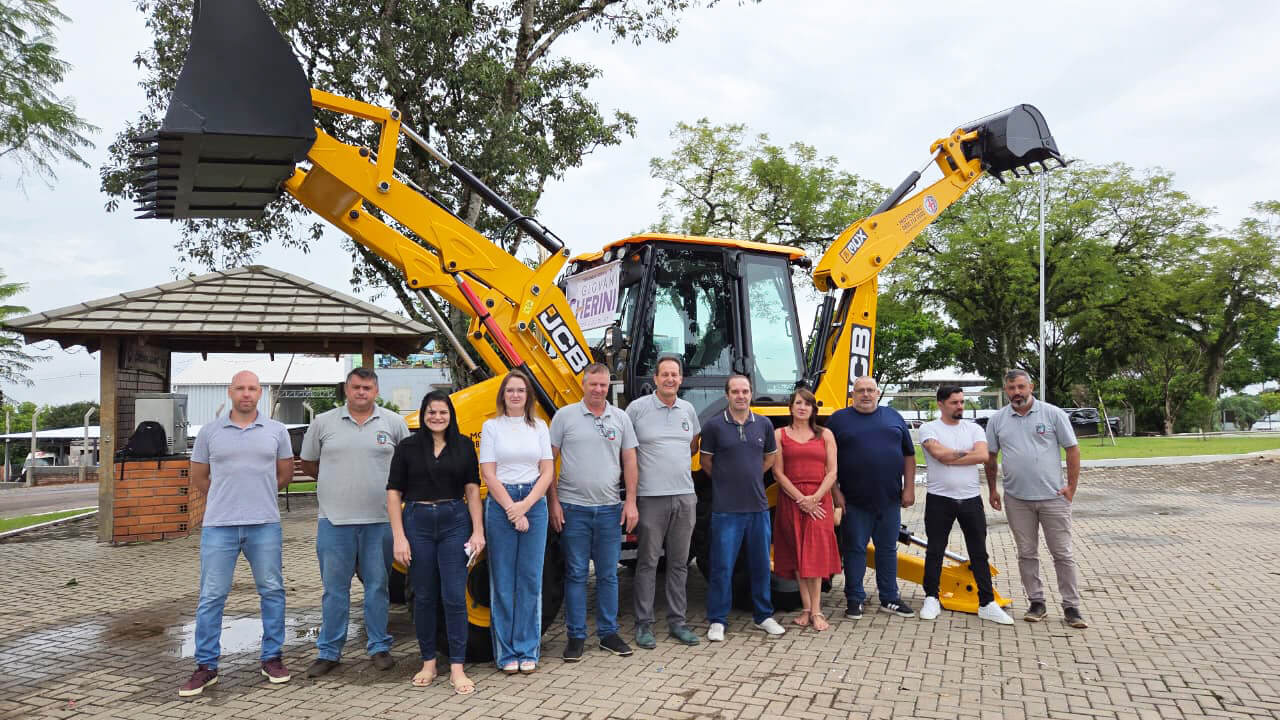 Capa Prefeitura de Caiçara renova frota com nova retroescavadeira de R$ 358 mil