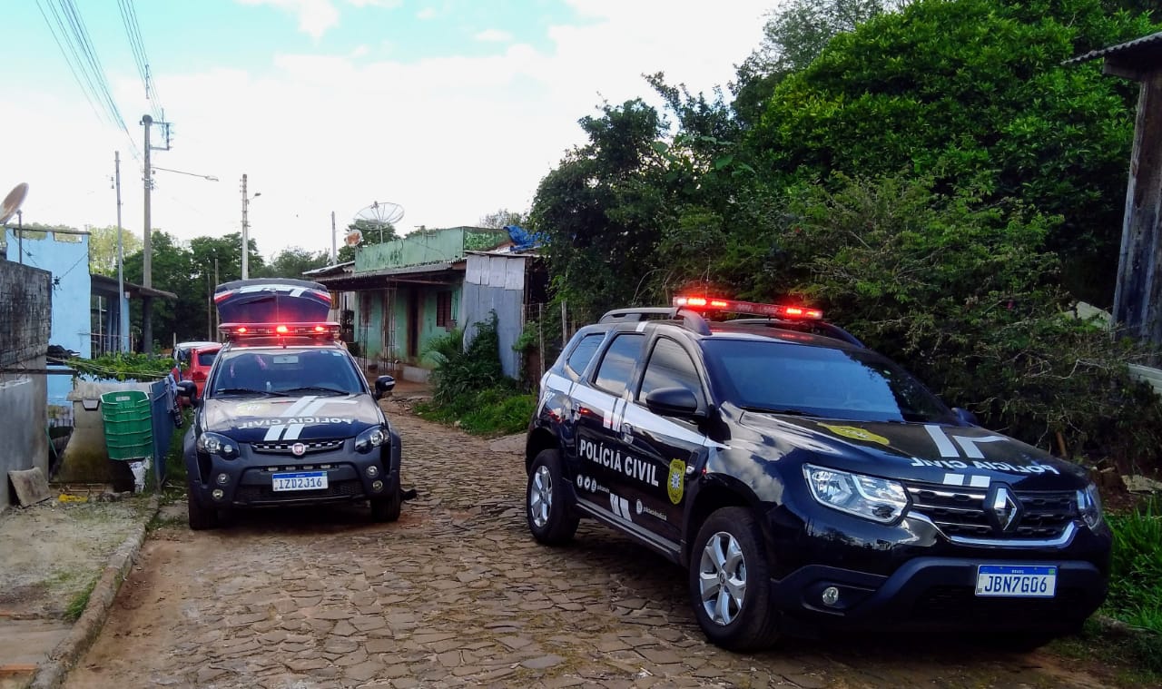 Capa Homem de 43 anos é autuado em flagrante pelo crime de tráfico de drogas em Palmeira das Missões