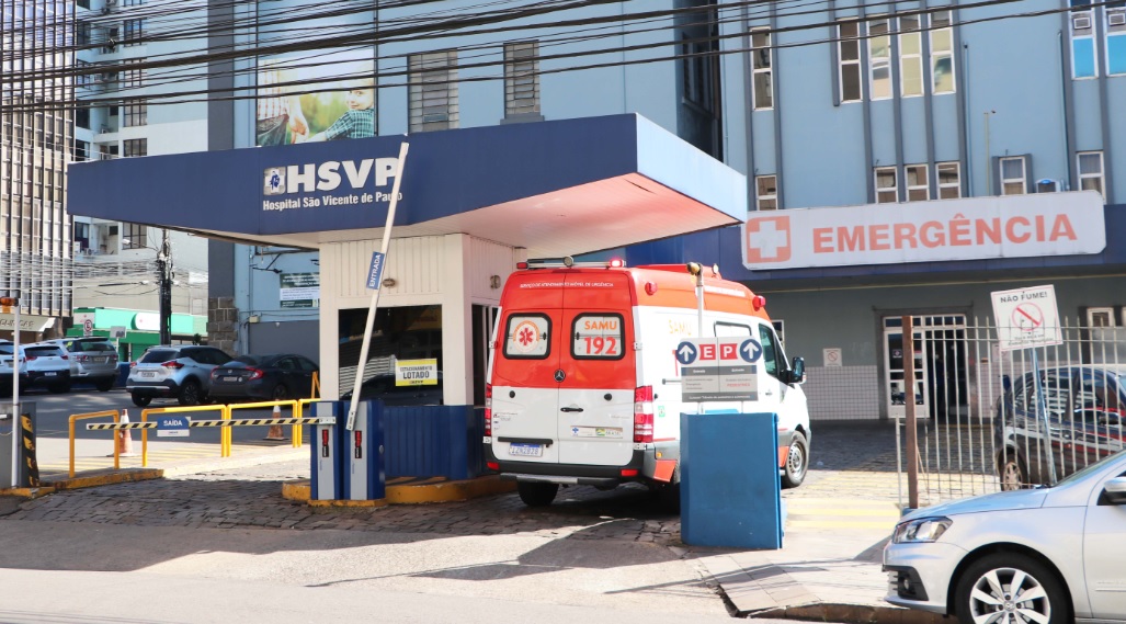 Capa HSVP restringe atendimento de emergência por superlotação em Passo Fundo