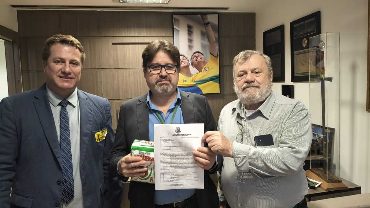 Capa Prefeito de FW apresenta demandas de infraestrutura no DNIT