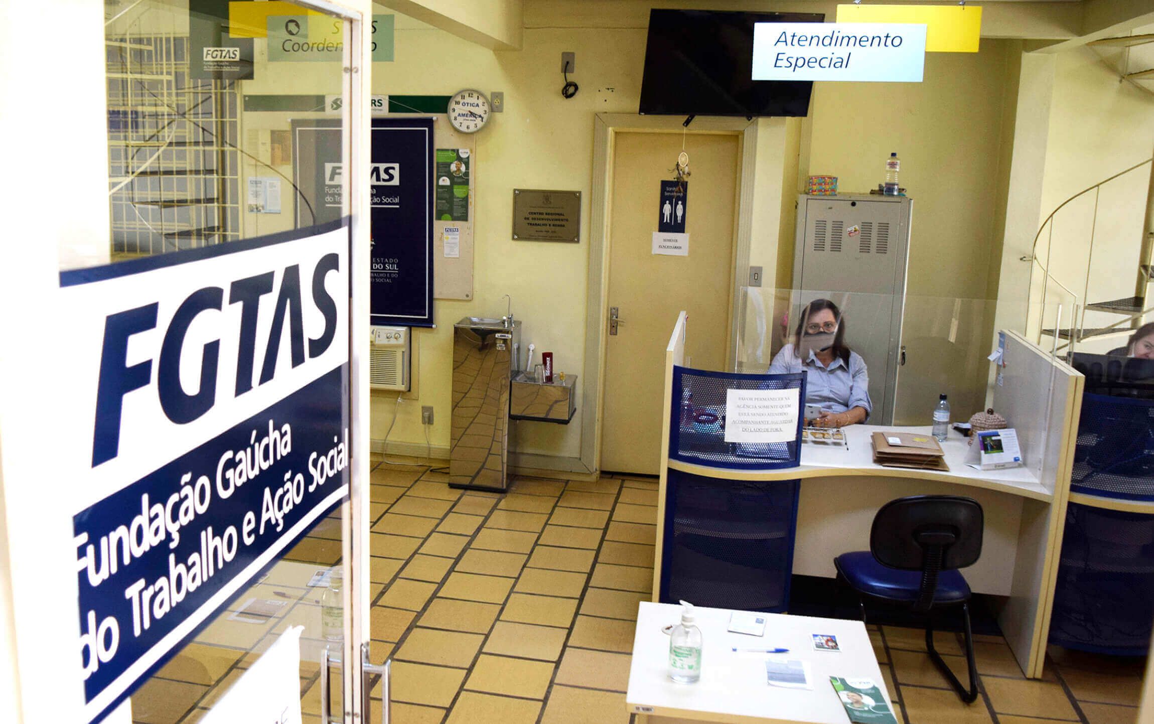 Capa Vagas de emprego abertas na Agência FGTAS SINE de Frederico Westphalen