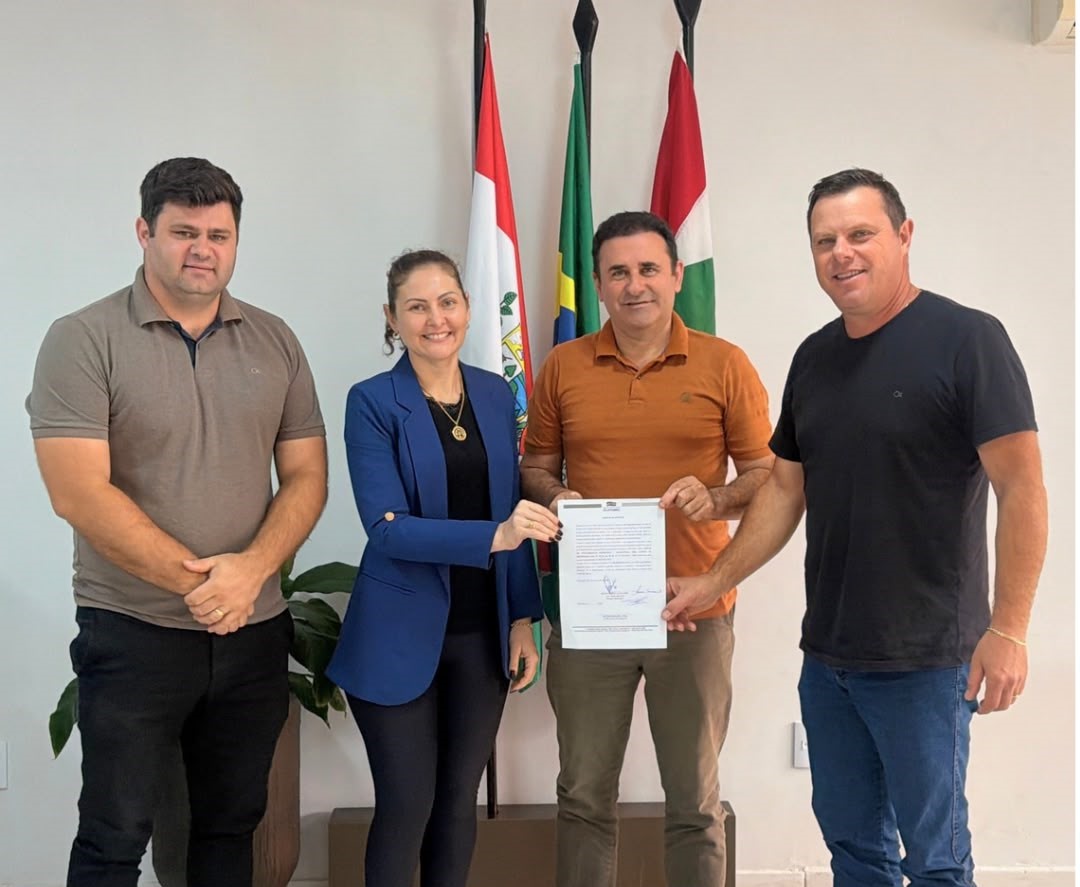 Capa Guatambu autoriza reforma da sede comunitária da Linha Bettu