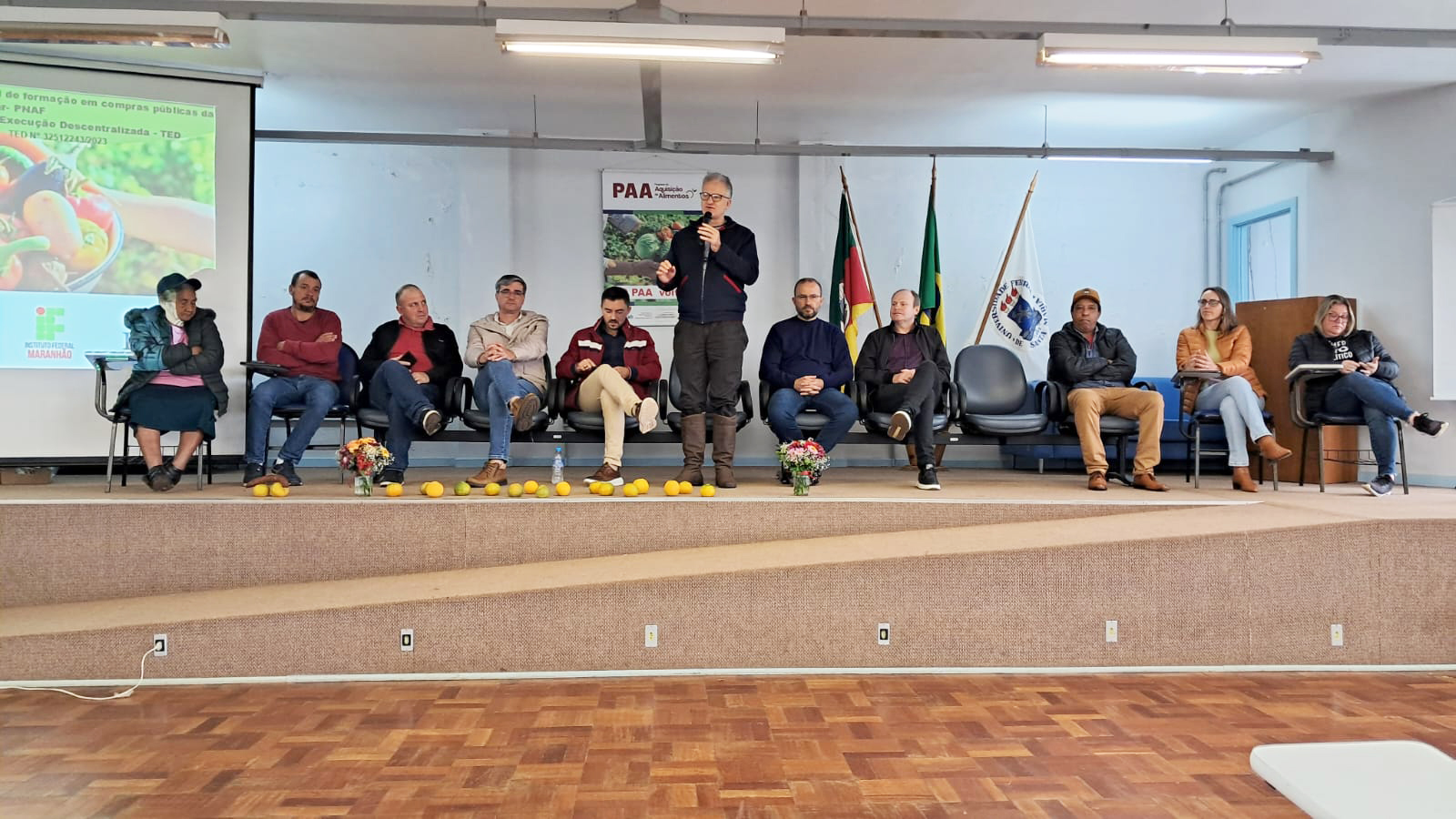 Capa Conab capacita entidades que recebem alimentos do PAA na Zona da Produção