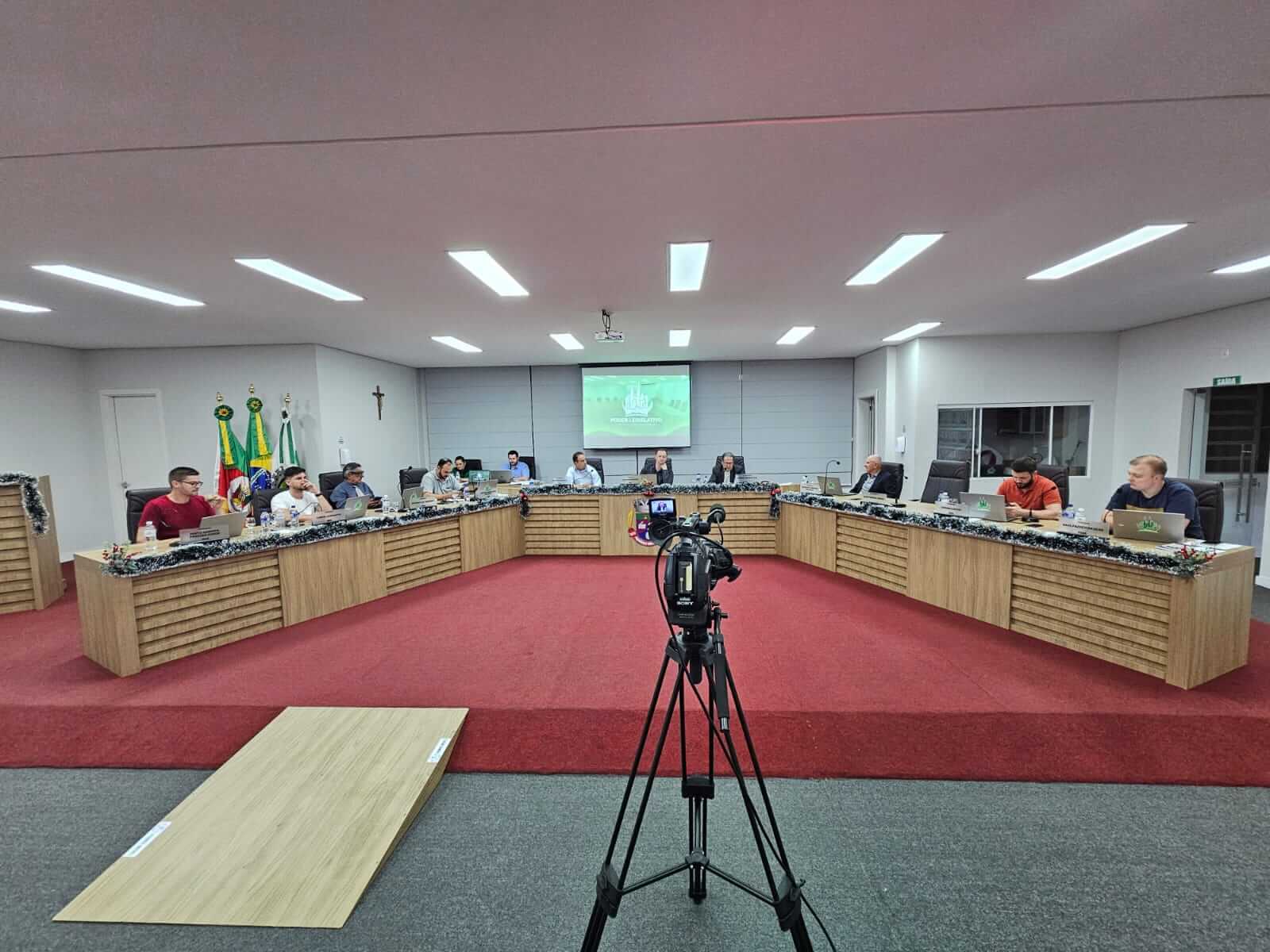 Capa Câmara de Vereadores de Frederico Westphalen aprova, em primeiro turno, projeto relativo a emendas individuais