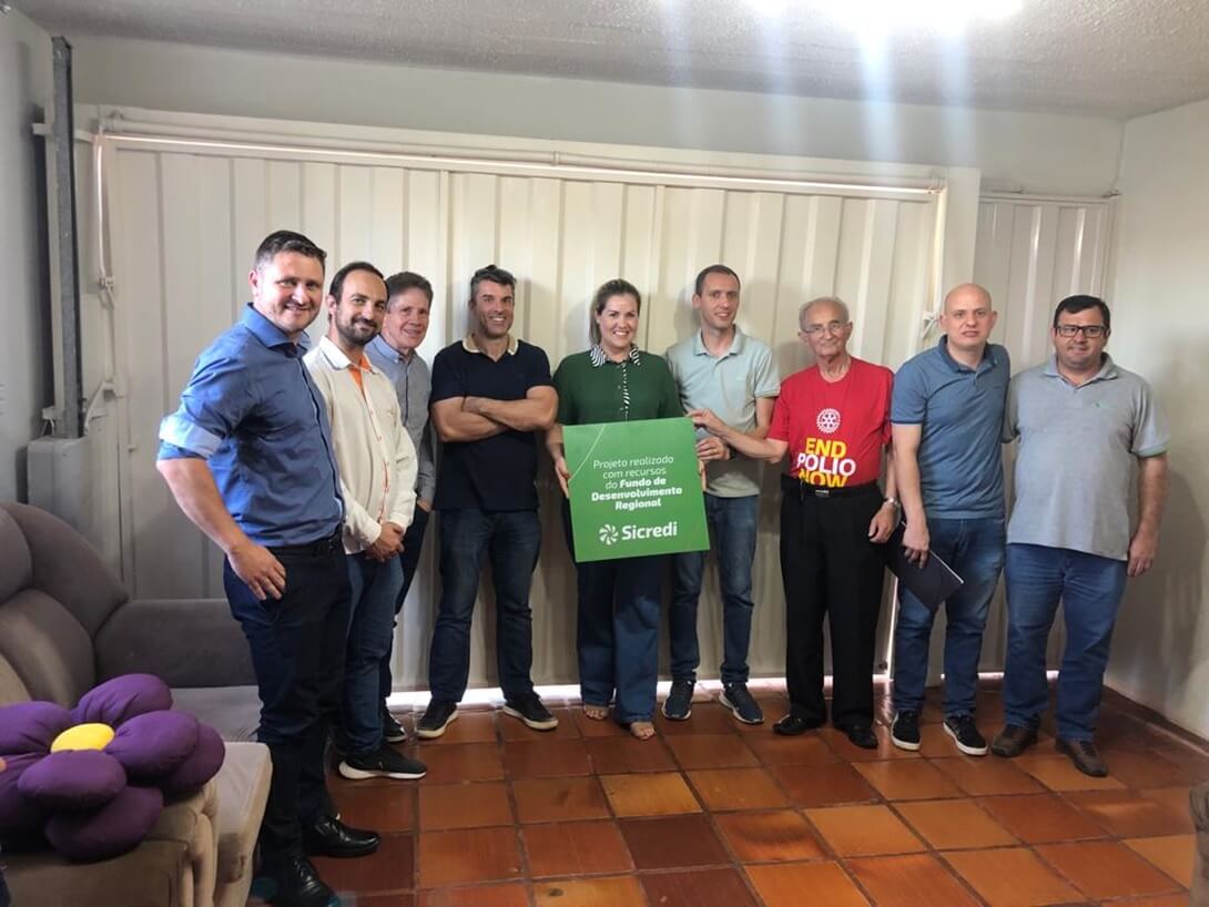 Capa Rotary Club e Sicredi Conexão realizam reforma em espaço do Lar de Acolhimento São Francisco
