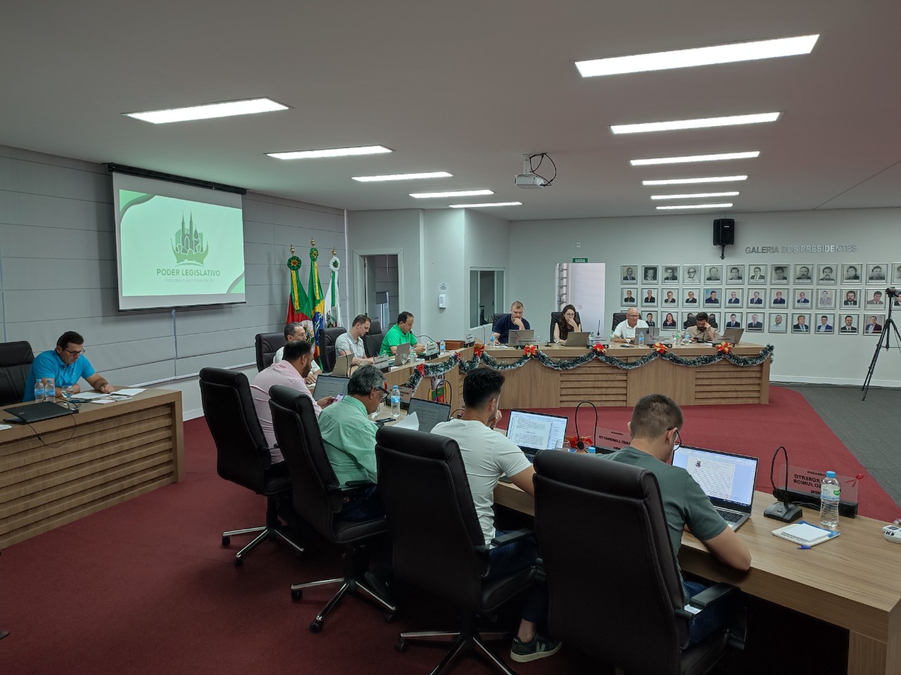 Capa Sete projetos vão à votação em Sessão Extraordinária nesta quarta-feira, 28