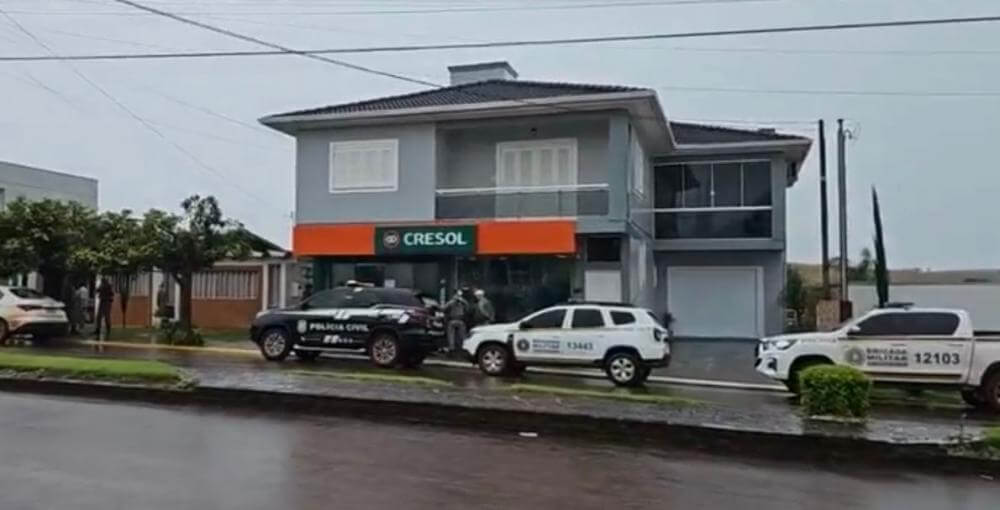 Capa Criminosos são presos após assaltar banco no norte gaúcho