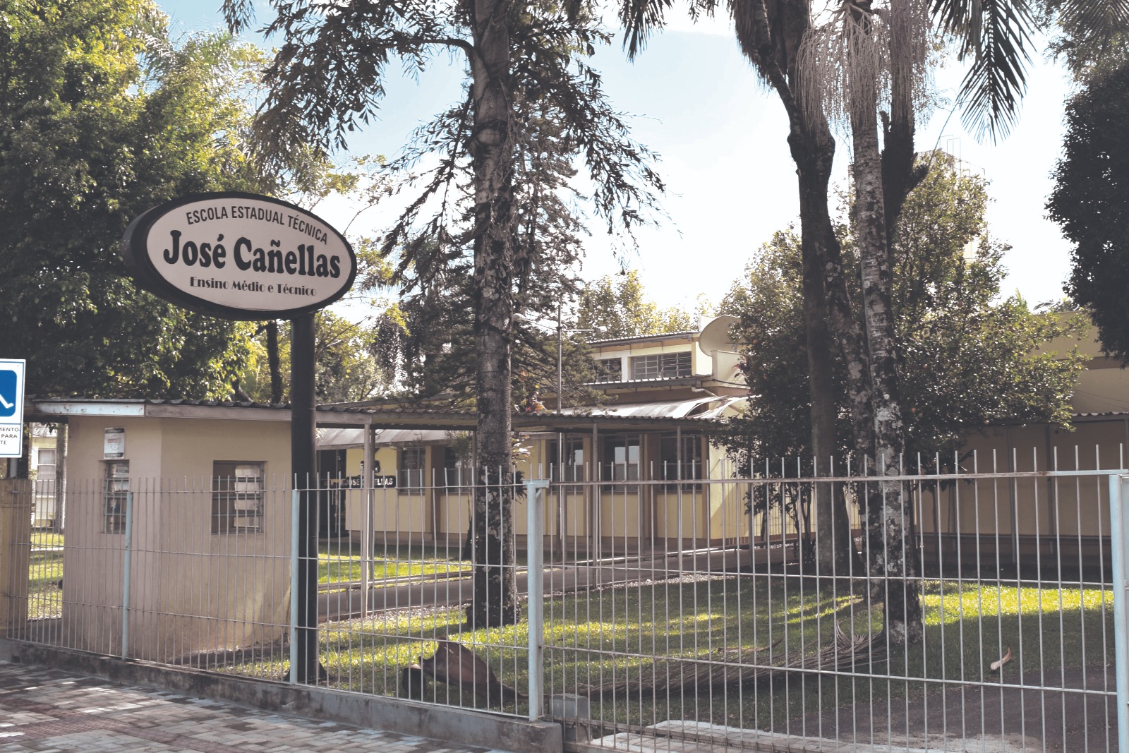 Capa Inscrições para cursos técnicos da Escola Cañellas encerram no domingo, 25