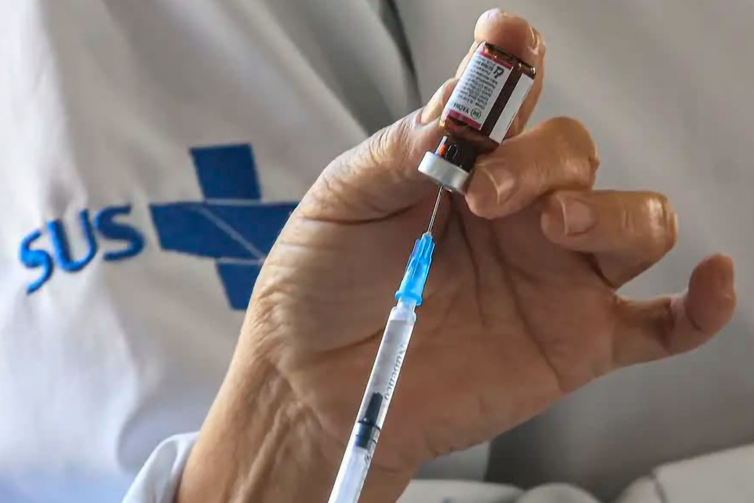 Capa Dia D da Campanha de Multivacinação mobiliza postos de saúde neste sábado em todo o país