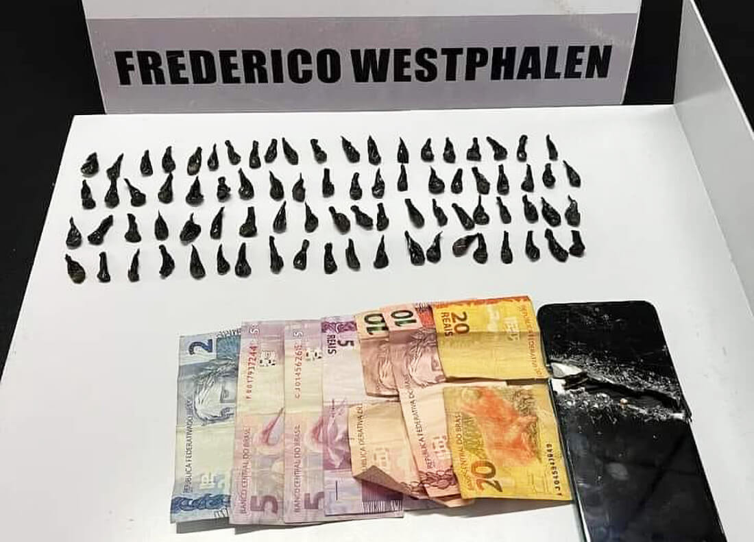 Capa Brigada Militar prende mulher por tráfico de drogas em Frederico Westphalen