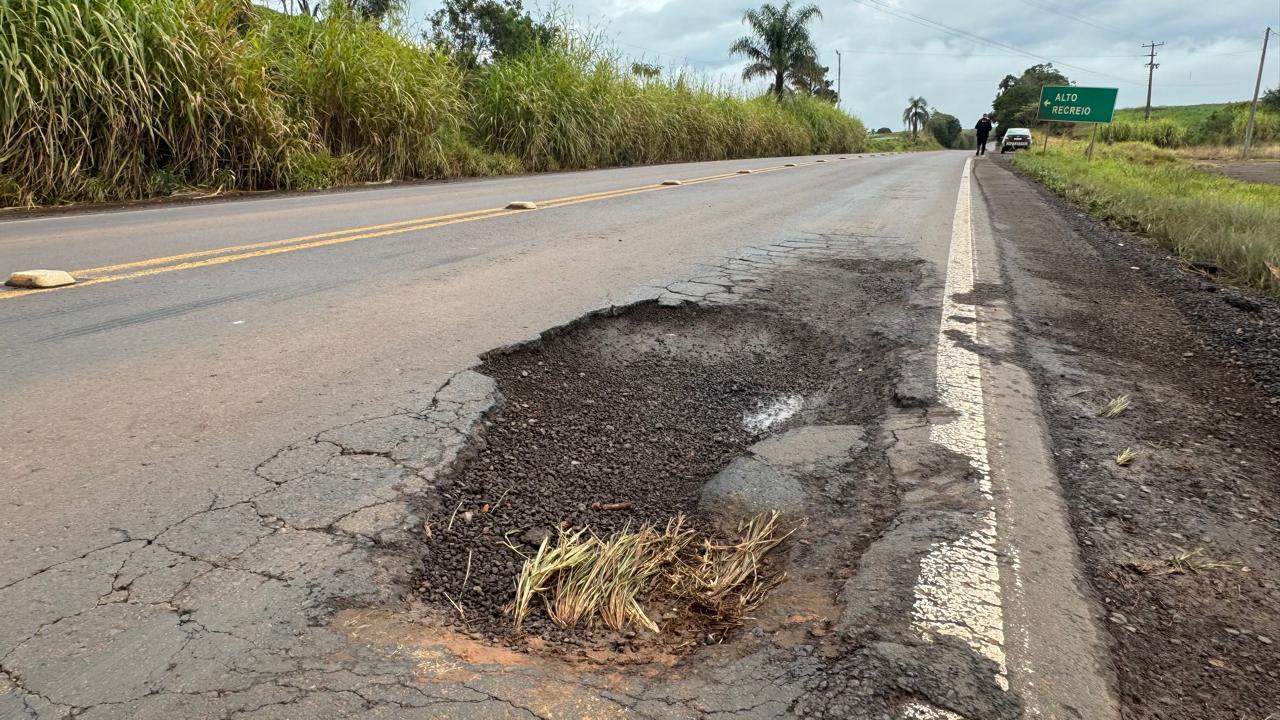 Capa Condições da ERS-324 preocupam motoristas no trecho entre Ronda Alta e Três Palmeiras