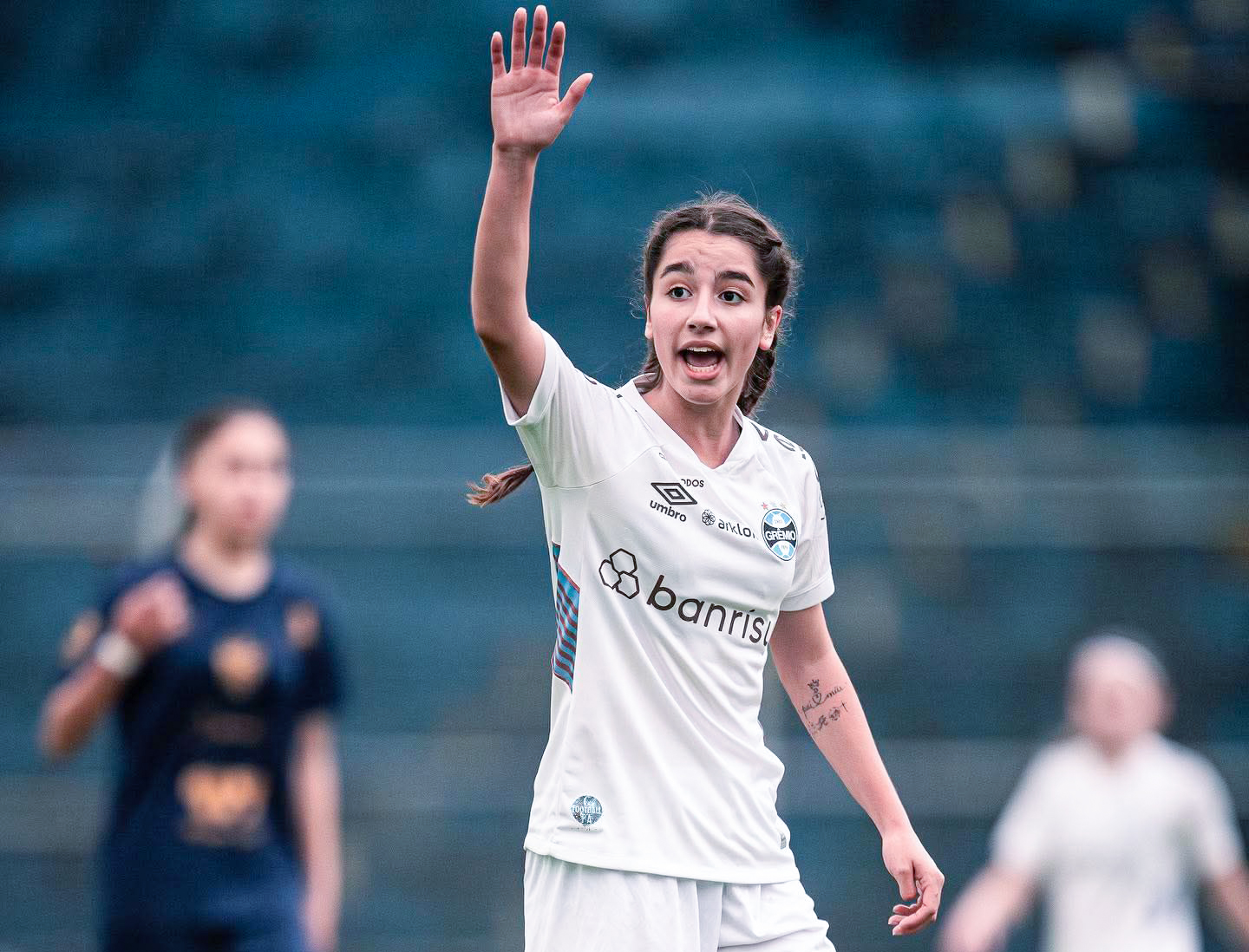 Capa Atleta de Pinhal, Lara Monica Ribeiro é convocada para a Seleção Brasileira Sub-15 de Futebol