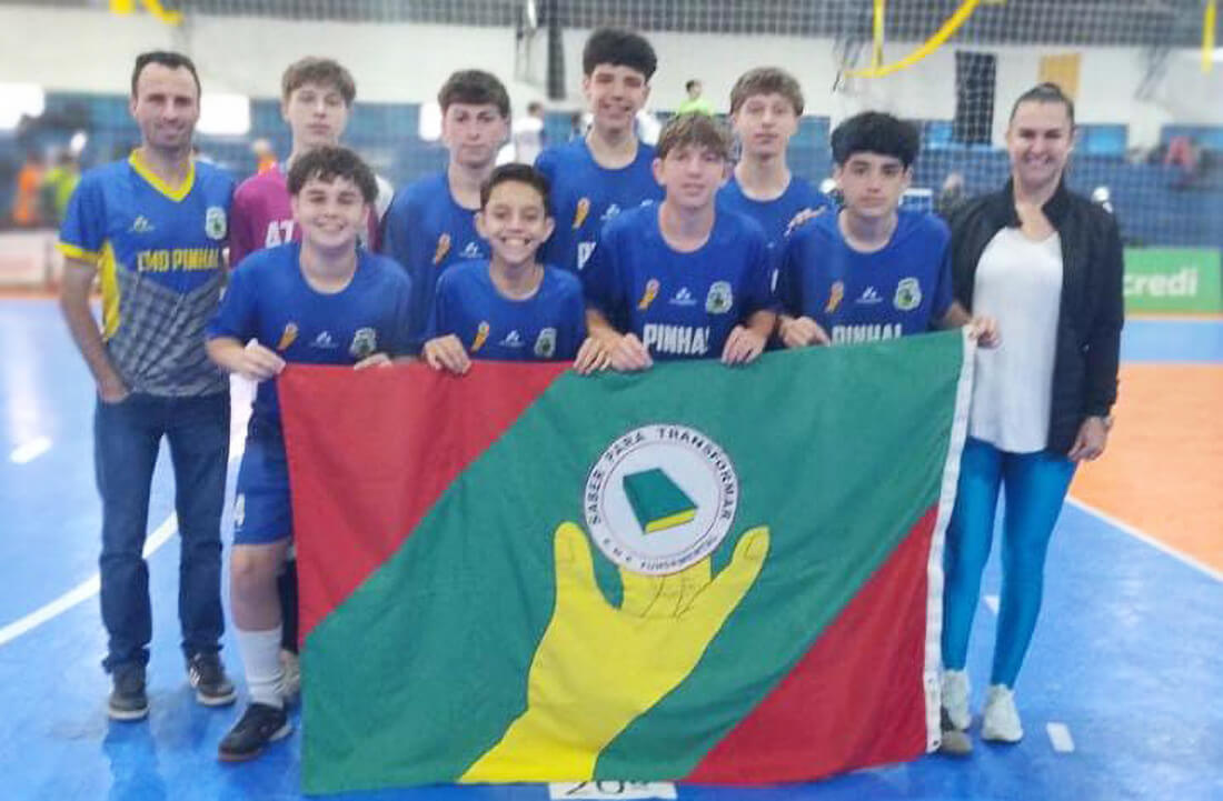 Capa Estudantes de Pinhal estão na final estadual do JERGS 2024
