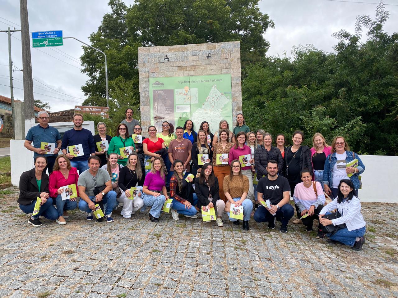 Capa Secretária da indústria comércio e turismo de Rodeio Bonito participa de visitas técnicas à Pelotas e Morro Redondo