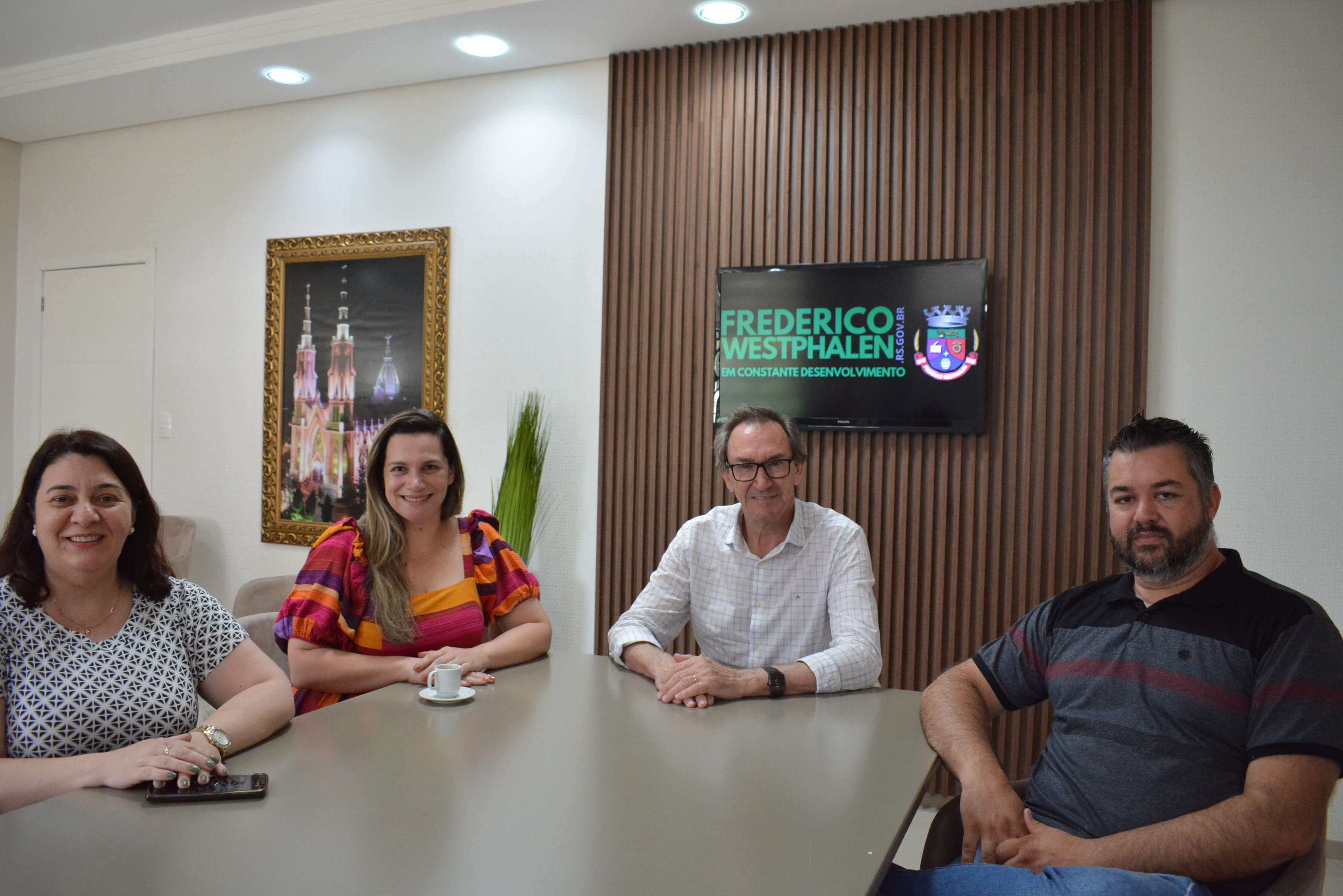 Capa Michelle Cristovao reforça equipe da Saúde de FW